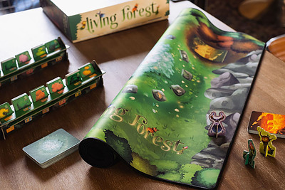 Einfach und sicher online bestellen: Living Forest Spielmatte in Österreich kaufen.