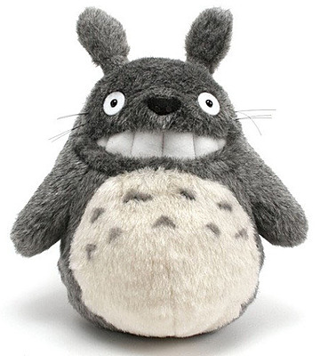 Einfach und sicher online bestellen: Studio Ghibli Plschfigur Smiling Totoro in Österreich kaufen.
